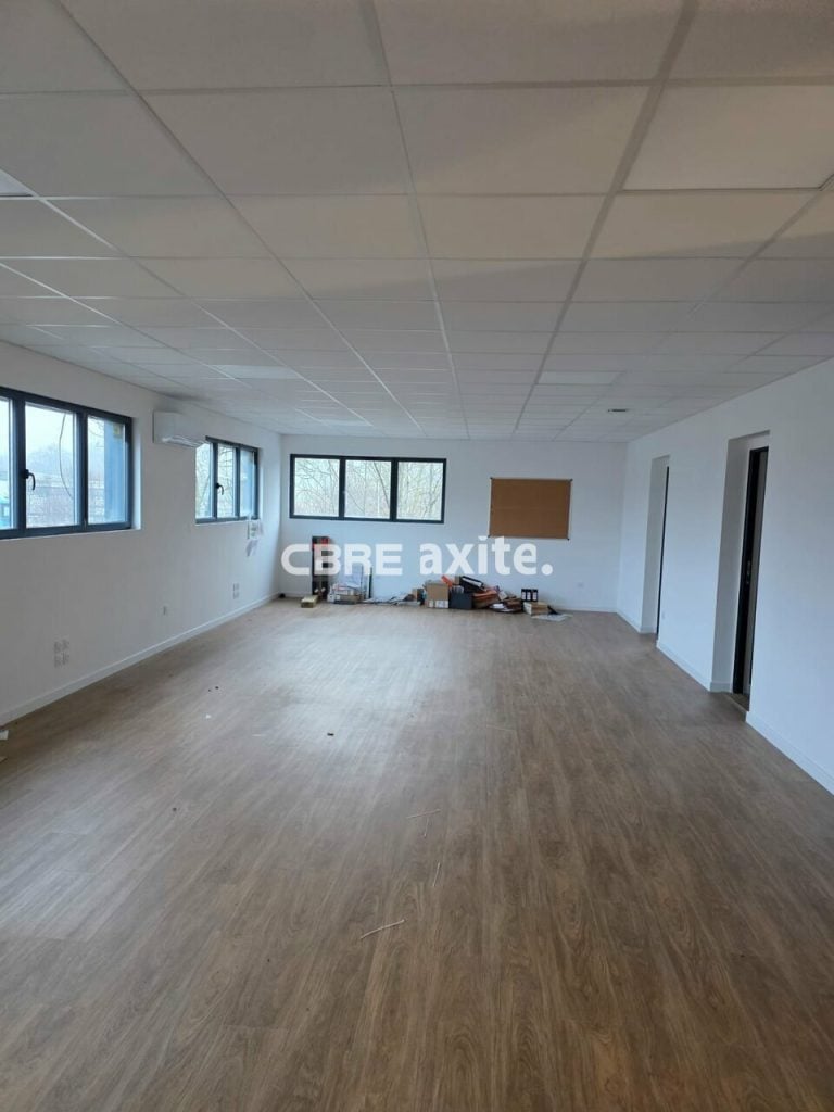 Locaux d'activités à louer MOGNARD 73.23529 - 73.23529_LOCATION_Activites_MOGNARD_5.jpg