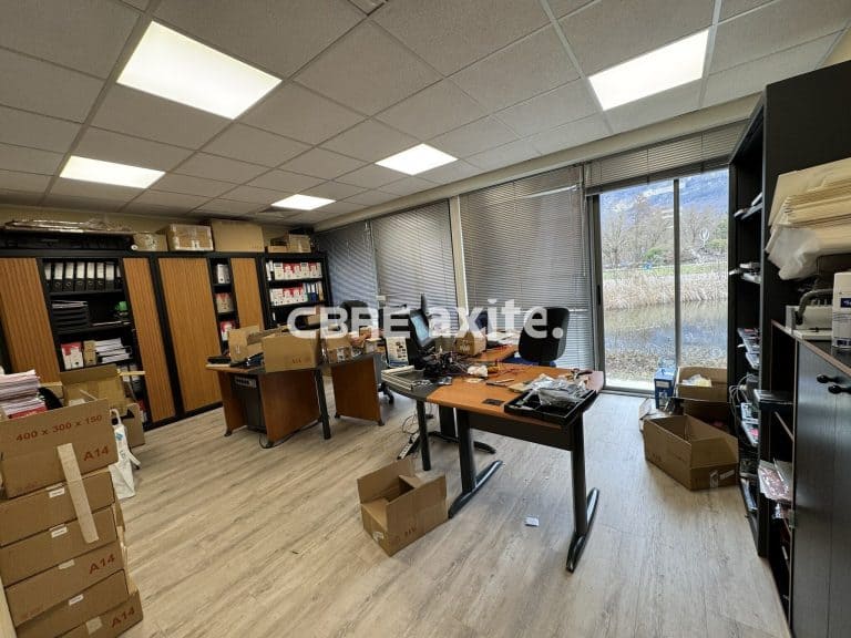 Bureaux à louer MERY 73.23548 - 73.23548_LOCATION_Bureaux_MERY_1.jpg