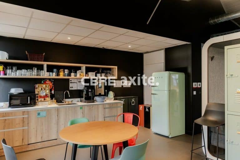 Bureaux à louer LE BOURGET DU LAC 73.23553 - 73.23553_LOCATION_Bureaux_LE_BOURGET_DU_LAC_4.jpg