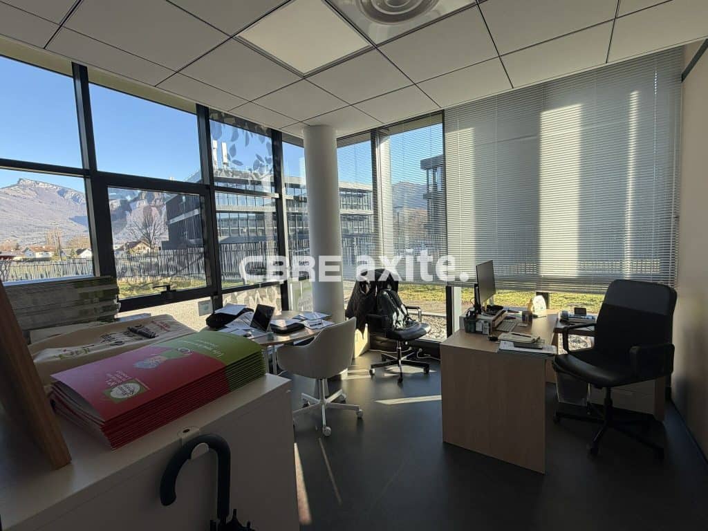 Bureaux à louer CHALLES LES EAUX 73.23558 - 73.23558_LOCATION_Bureaux_CHALLES_LES_EAUX_1.jpg