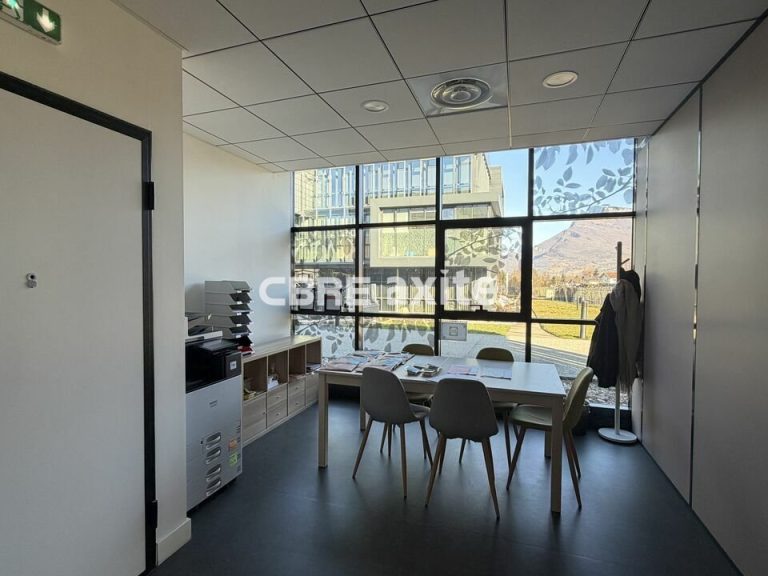 Bureaux à louer CHALLES LES EAUX 73.23558 - 73.23558_LOCATION_Bureaux_CHALLES_LES_EAUX_2.jpg