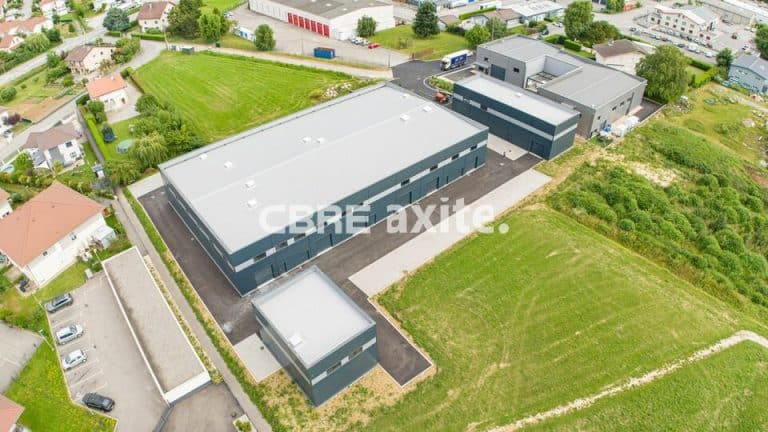 Locaux d'activités à louer LES MARCHES 73.23562 - 73.23562_LOCATION_Activites_LES_MARCHES_3.jpg