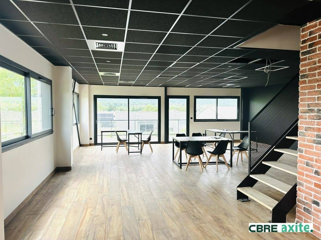 Bureaux à louer VOGLANS 73.23571 - 73.23571_LOCATION_Bureaux_VOGLANS_1.jpg