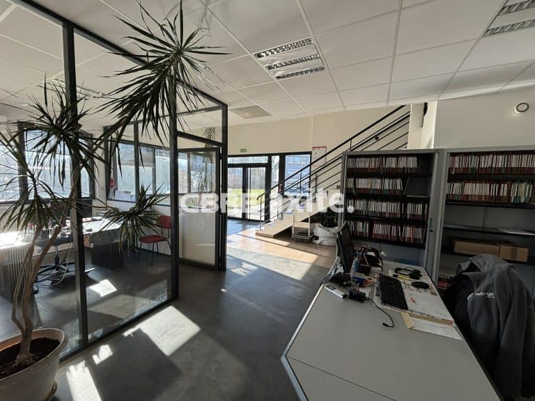 Bureaux à louer CHAVANOD 74.22014 - 74.22014_LOCATION_Bureaux_CHAVANOD_3.jpg
