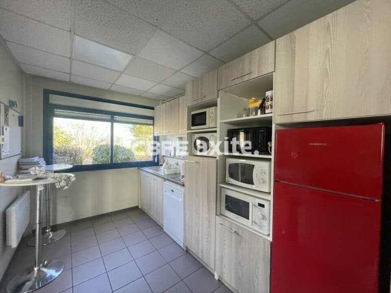 Bureaux à vendre ALLONZIER-LA-CAILLE 74.22018 - 74.22018_VENTE_Bureaux_ALLONZIER-LA-CAILLE_2.jpg