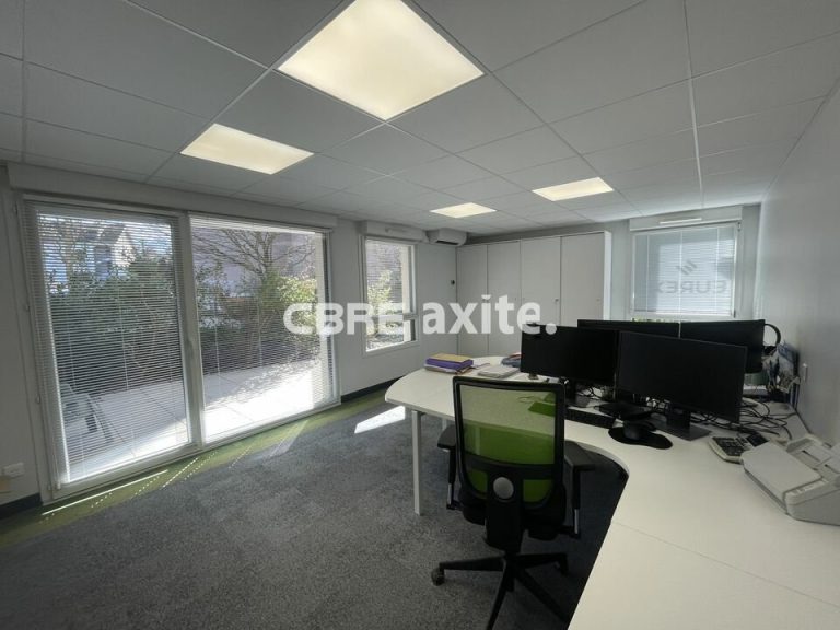 Bureaux à vendre RUMILLY 74.22019 - 74.22019_VENTE_Bureaux_RUMILLY_1.jpg
