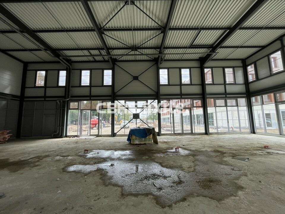 Local commercial de 761 m² à vendre à Ferney-Voltaire, photo 6 sur 8
