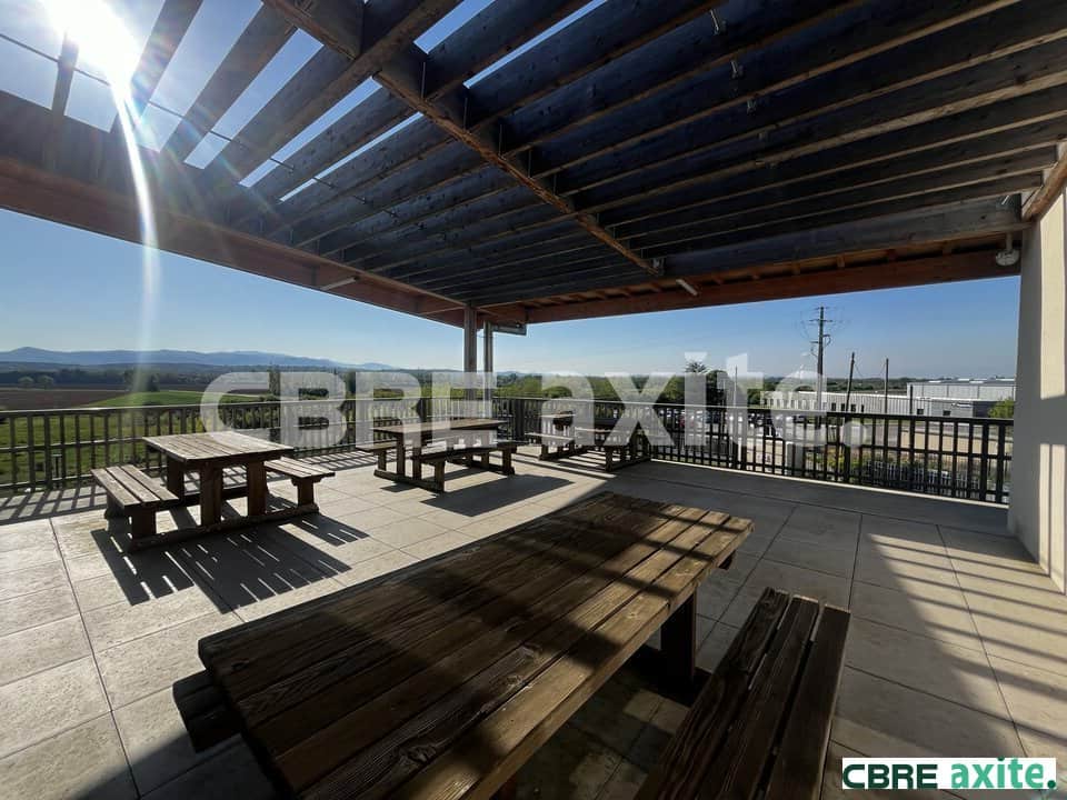 Local d’activité de 595 m² à louer à Saint-Maurice-de-Rémens, photo 7 sur 7