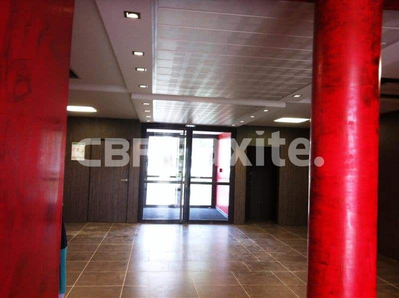 Bureaux de 255 à 511 m² à louer à Alixan, photo 2 sur 5