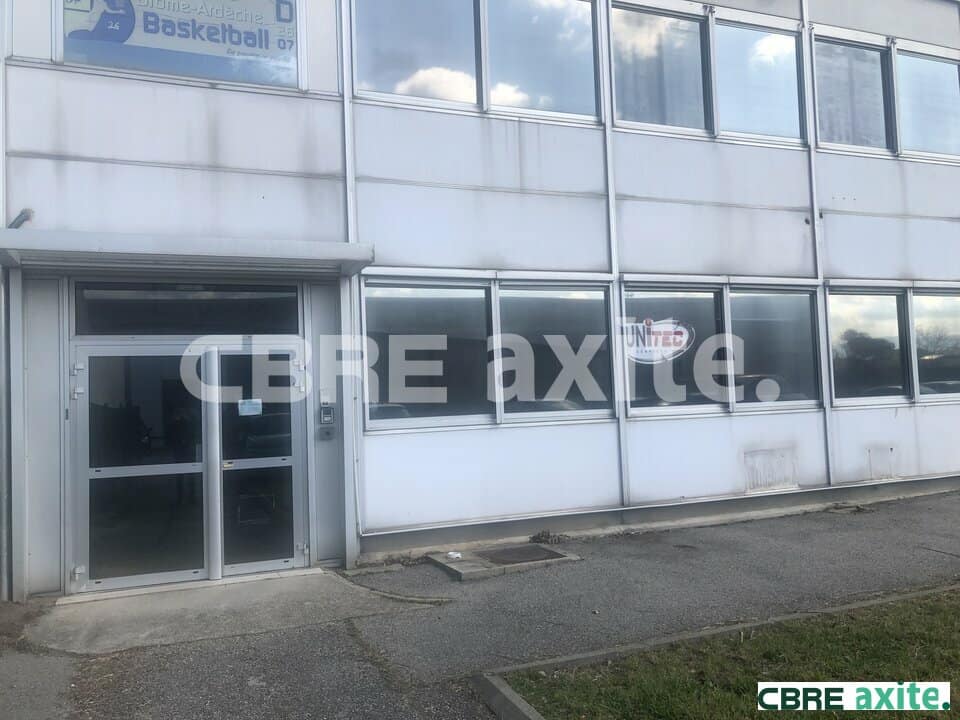 Bureaux de 180 m² à vendre à Valence, photo 2 sur 3