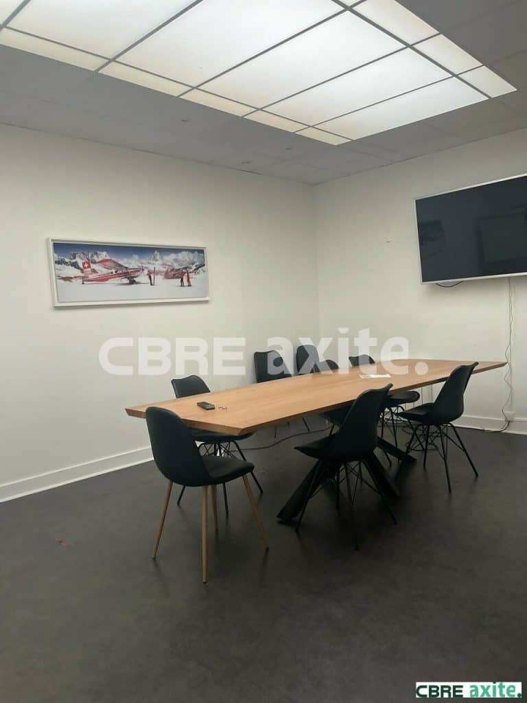 Bureaux de 236 m² à vendre à Grenoble, photo 4 sur 7