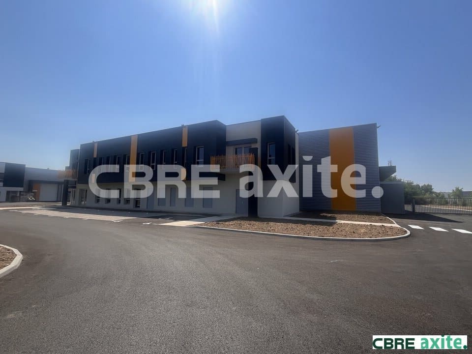 Bureaux de 288 m² à vendre à Tignieu-Jameyzieu, photo 4 sur 4