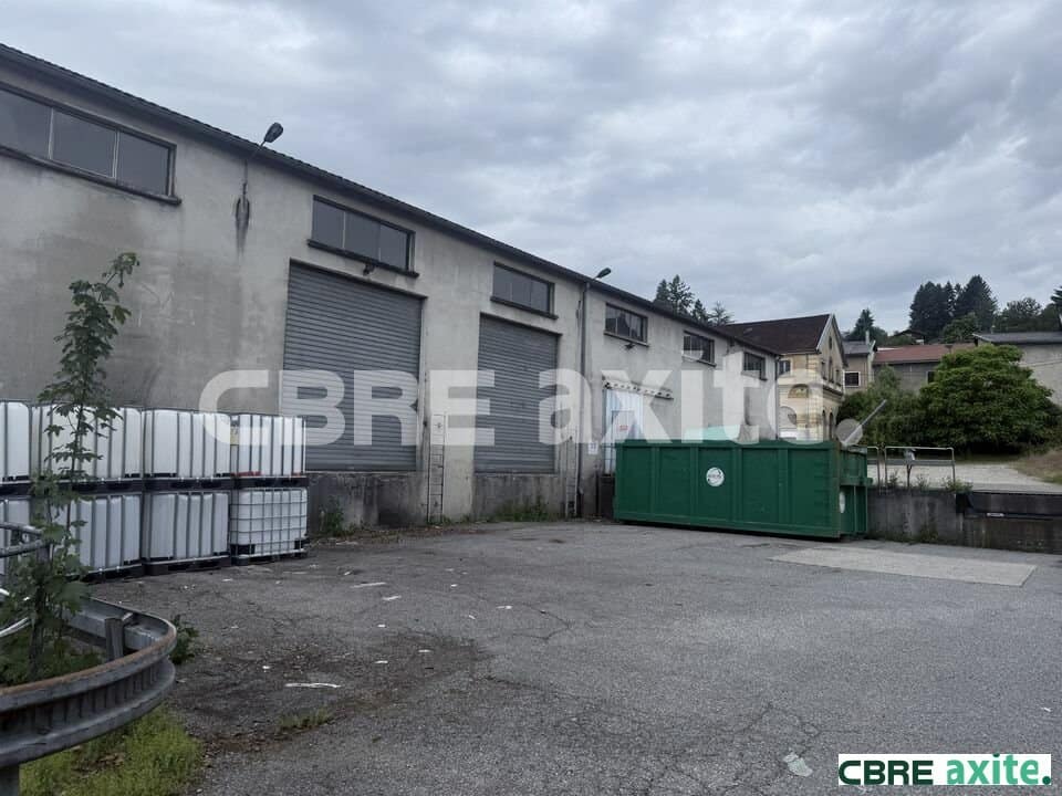 Local d’activité de 3 979 m² à vendre à La Côte-Saint-André, photo 3 sur 5