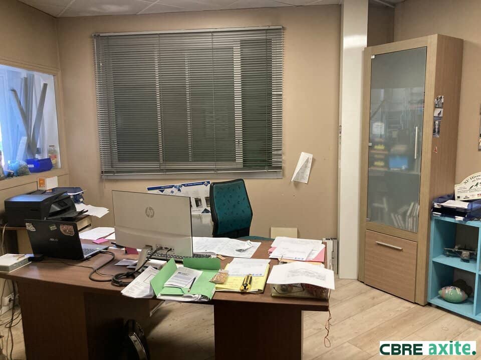 Local d’activité de 347 m² à louer à Seyssins, photo 8 sur 8
