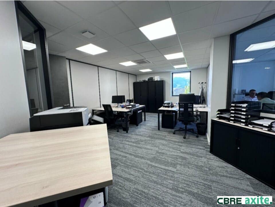 Bureaux de 106,5 à 651,5 m² à louer à Seyssinet-Pariset, photo 6 sur 8