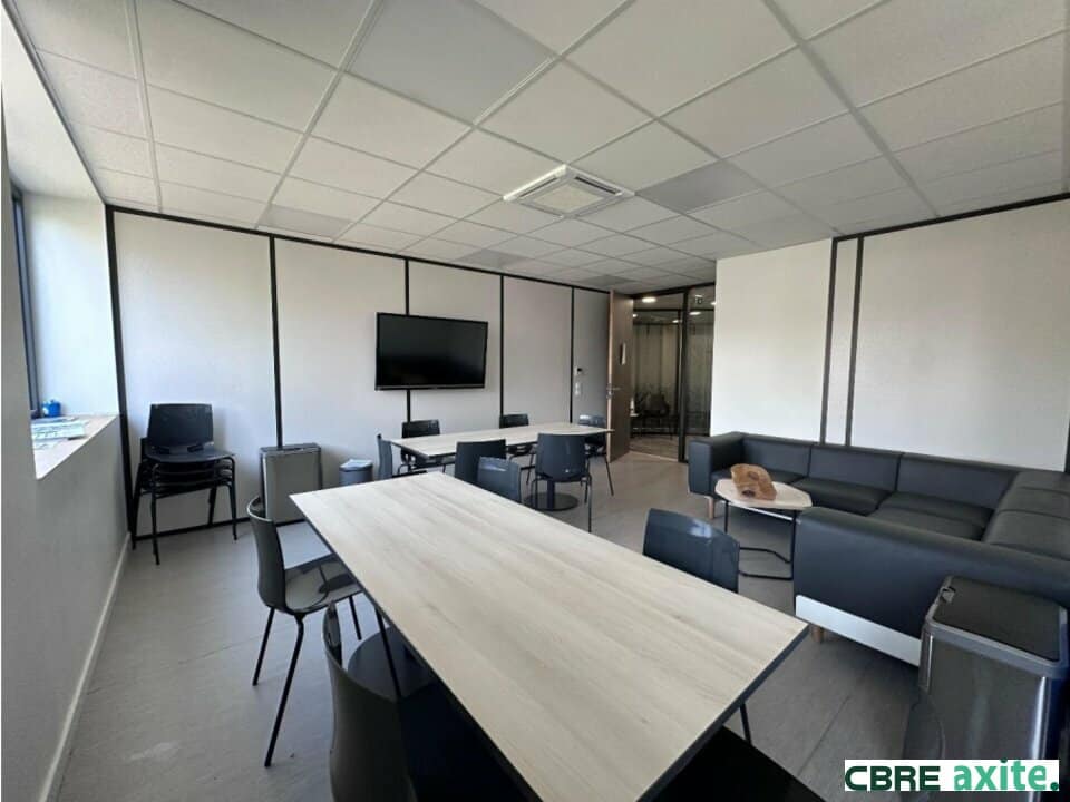 Bureaux de 106,5 à 651,5 m² à louer à Seyssinet-Pariset, photo 8 sur 8