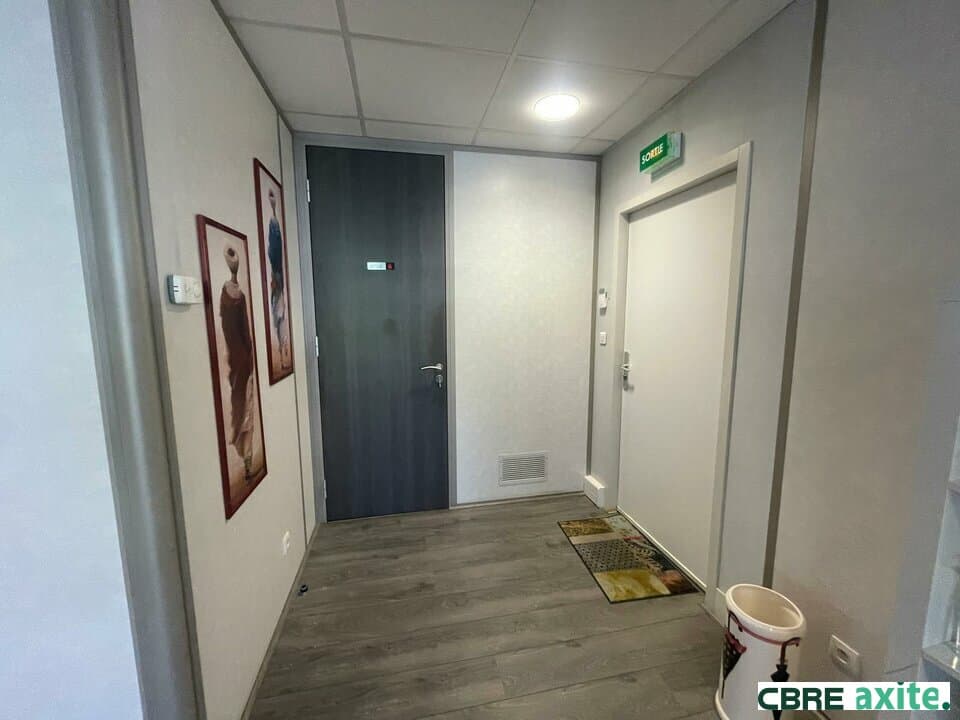 Bureaux de 194,1 m² à vendre à Grenoble, photo 6 sur 8