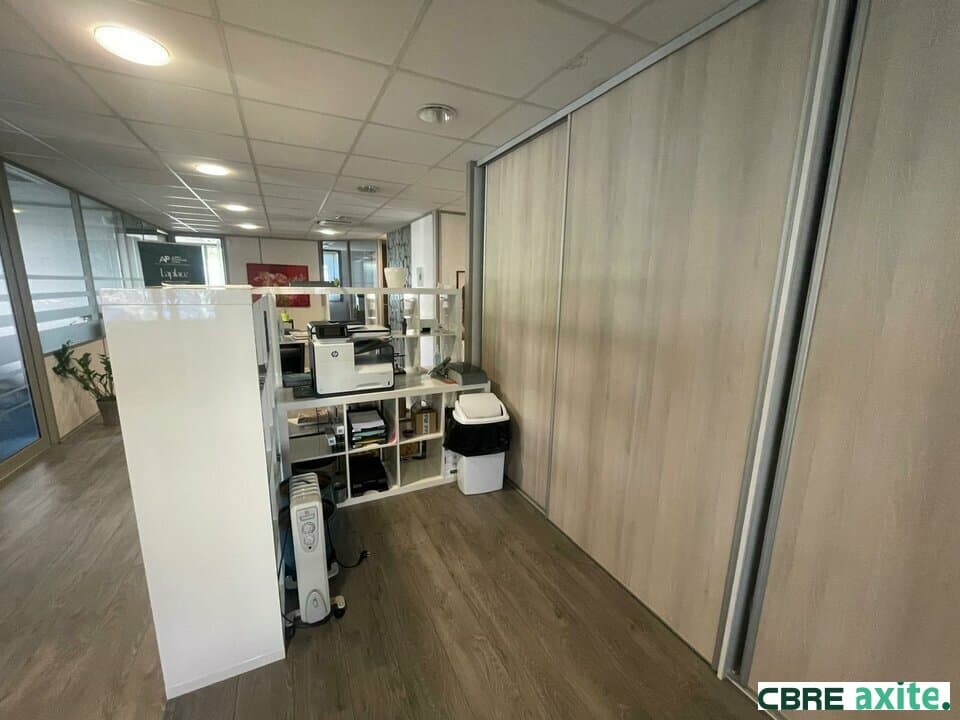 Bureaux de 194,1 m² à louer à Grenoble, photo 5 sur 8