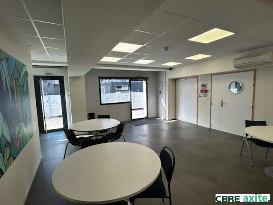 Bureaux de 950 m² à vendre à Grenoble, photo 5 sur 7