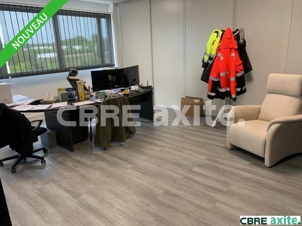 Bureaux de 124 m² à louer à Chasse-sur-Rhône, photo 5 sur 5