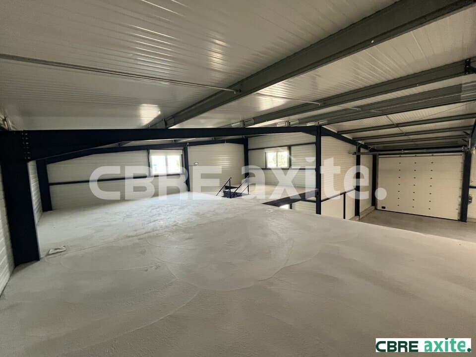 Local commercial de 139 m² à louer à Marcilloles, photo 4 sur 7