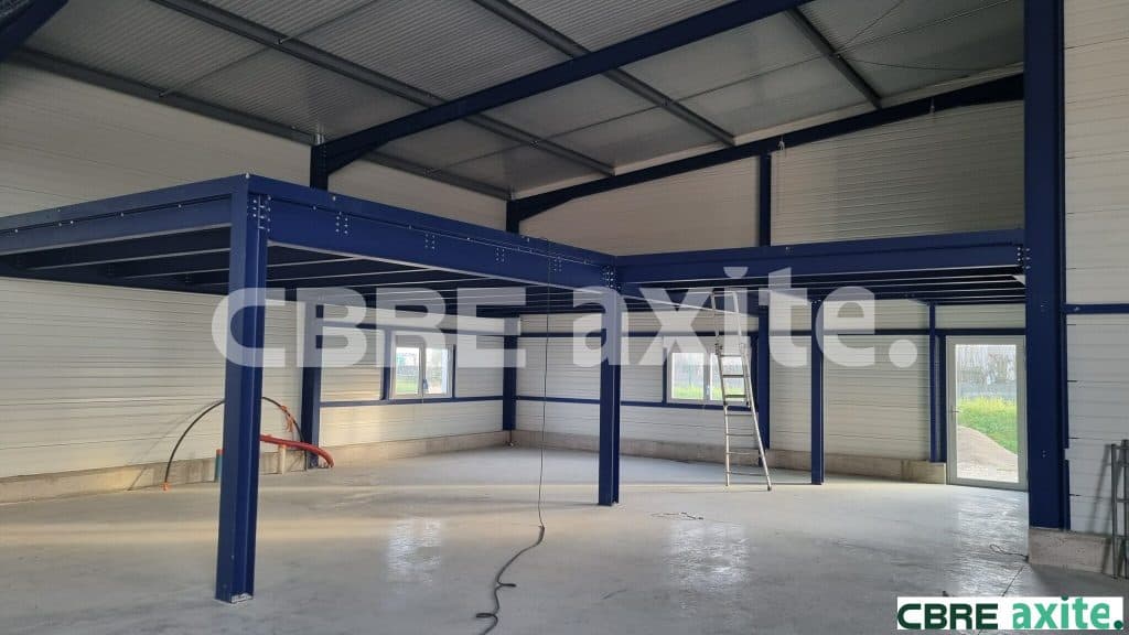 Local commercial de 139 m² à louer à Marcilloles, photo 5 sur 7