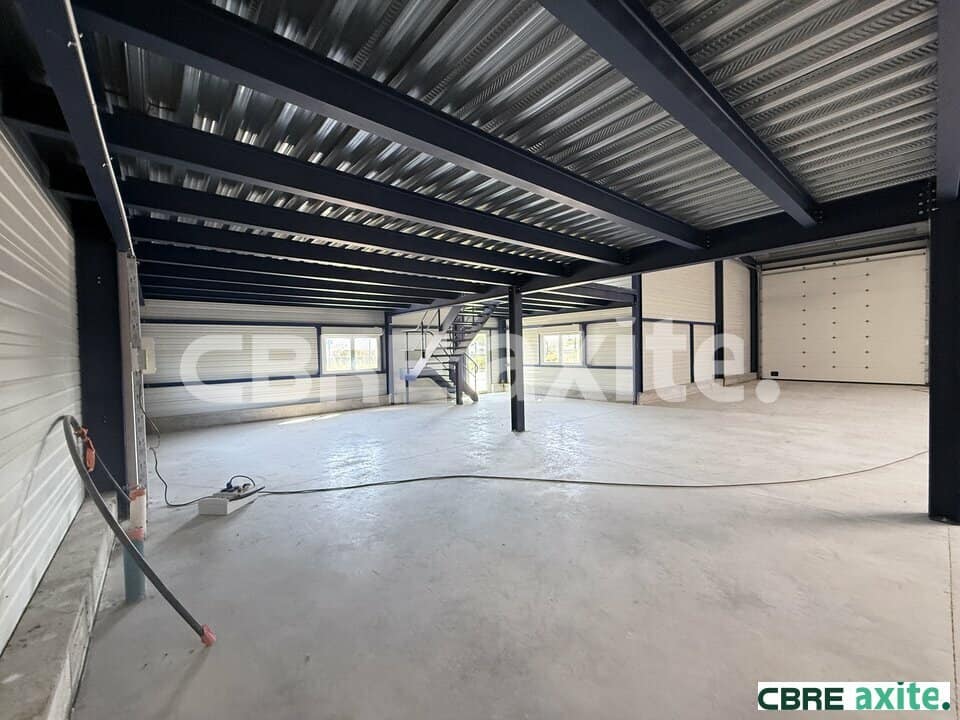 Local commercial de 139 m² à louer à Marcilloles, photo 6 sur 7