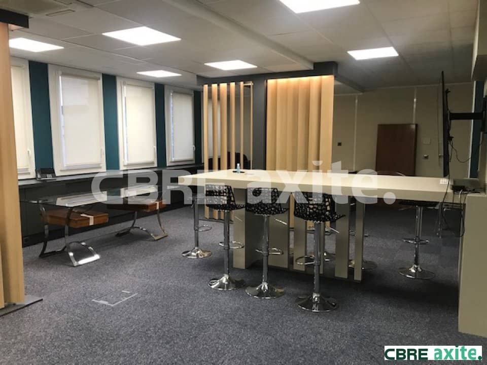 Bureaux de 222 à 1 174 m² à vendre à Grenoble, photo 4 sur 8