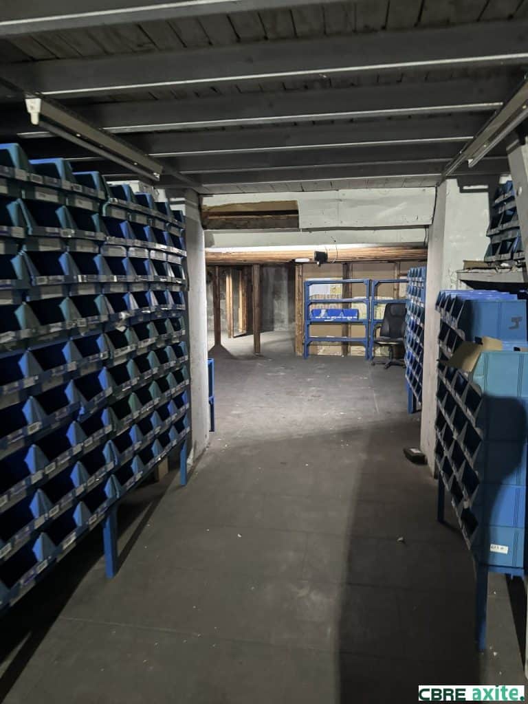Local d’activité de 583 m² à vendre à Grenoble, photo 3 sur 7