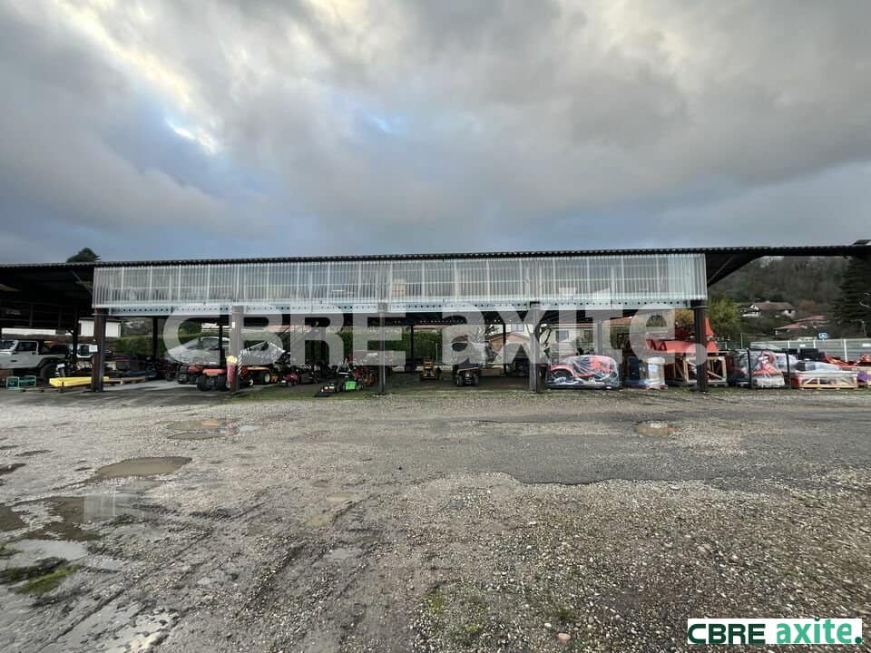 Local d’activité de 435 m² à louer à Nivolas-Vermelle, photo 4 sur 4