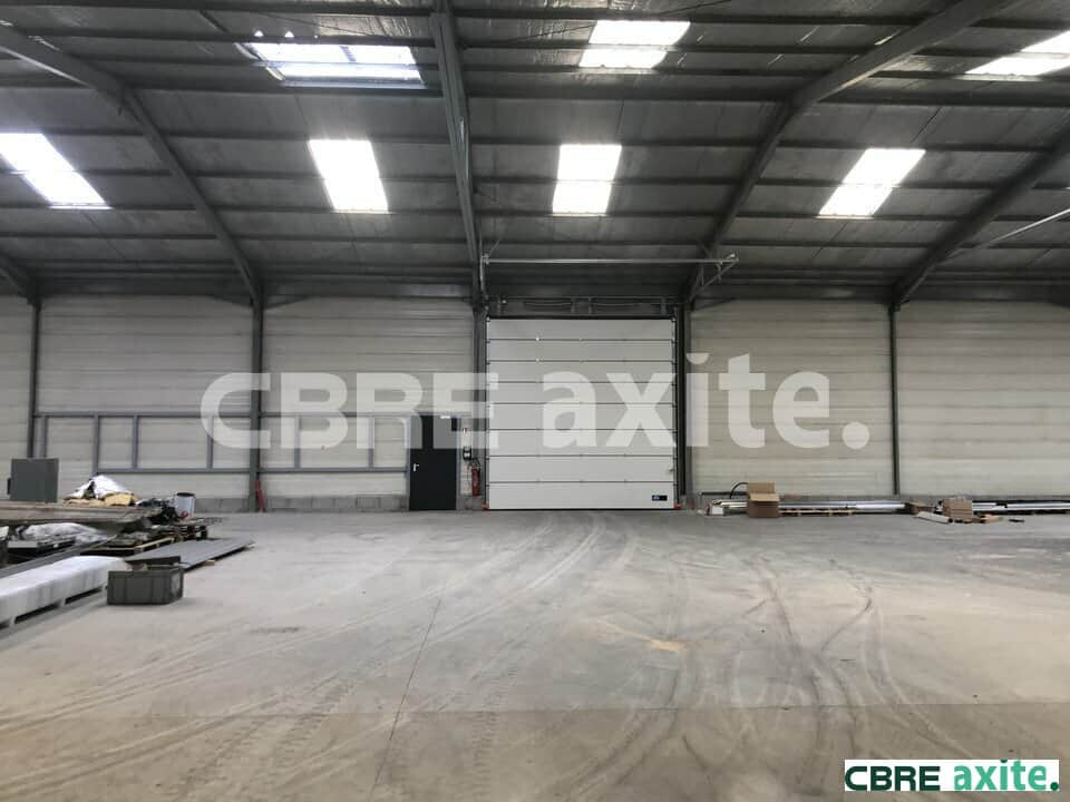 Local d’activité de 900 à 3 375 m² à louer à Marcilloles, photo 2 sur 3