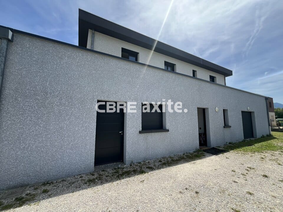 Local d’activité de 327 m² à vendre à Aiton, photo 6 sur 8