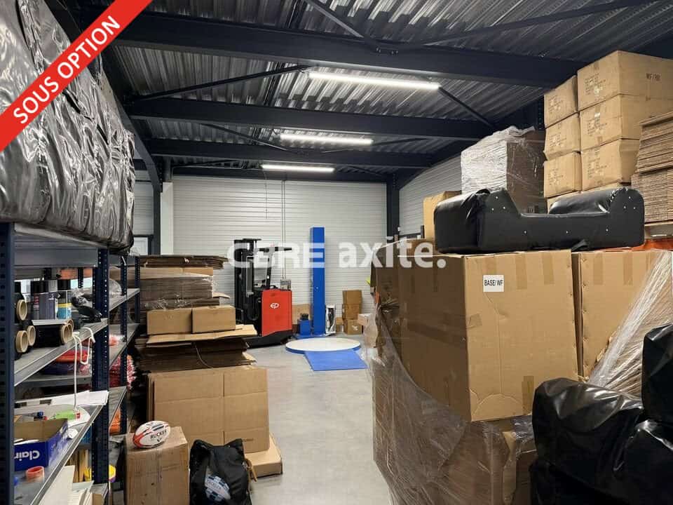 Local d’activité de 362 m² à vendre à Méry, photo 3 sur 8