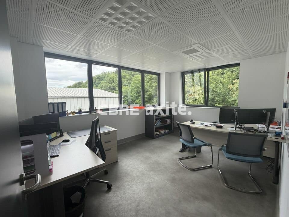 Local d’activité de 921,6 m² à louer au Bourget-du-Lac, photo 5 sur 8