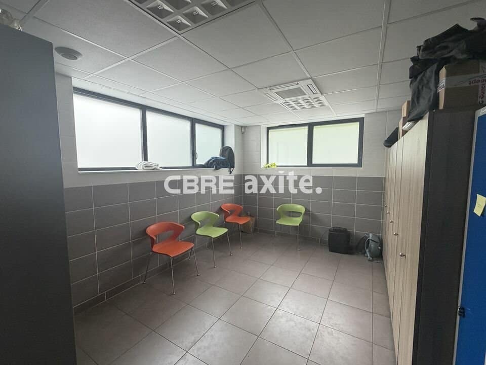 Local d’activité de 921,6 m² à louer au Bourget-du-Lac, photo 7 sur 8