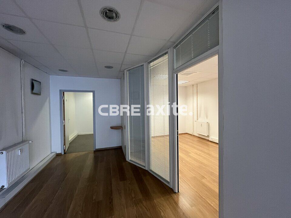 Local commercial de 63,6 m² à vendre à Saint-Jean-de-Maurienne, photo 7 sur 8