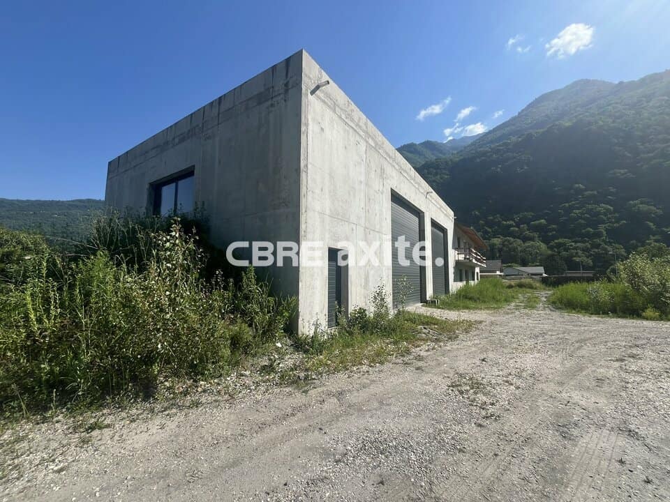 Local d’activité de 647 m² à vendre à Randens, photo 4 sur 8