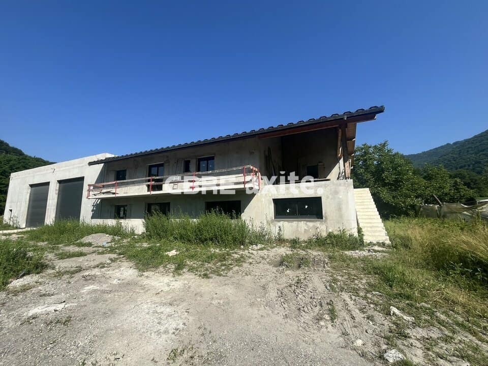 Local d’activité de 647 m² à vendre à Randens, photo 7 sur 8