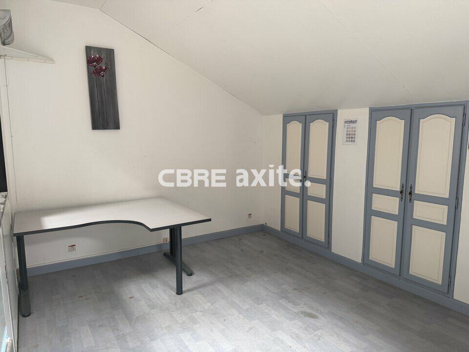 Local d’activité de 120 m² à vendre à Challes-les-Eaux, photo 5 sur 5