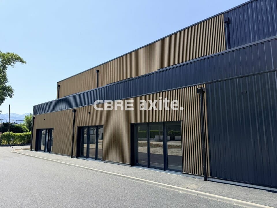 Local d’activité de 119 m² à louer à Chignin, photo 2 sur 5