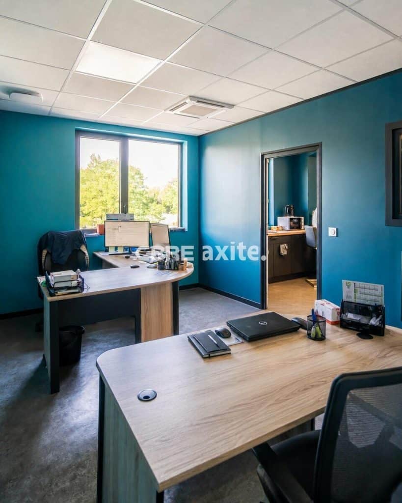 Local d’activité de 307 m² à louer à Méry, photo 8 sur 8