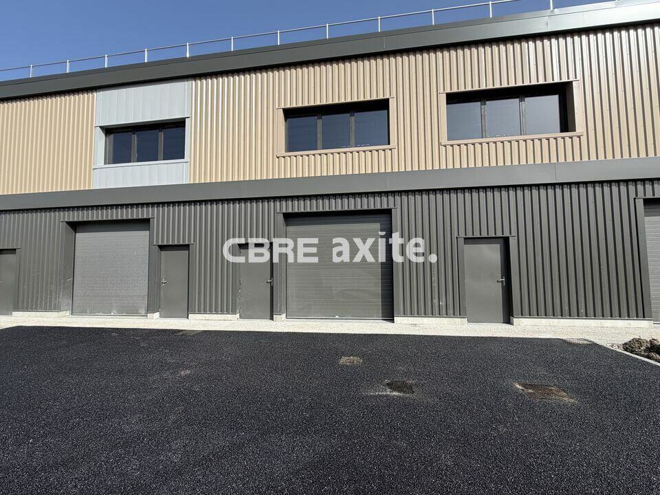 Local d’activité de 115,8 m² à vendre à Chambéry, photo 3 sur 7