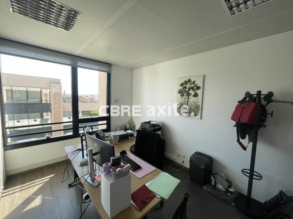 Bureaux de 45 à 147 m² à louer à Épagny-Metz-Tessy, photo 4 sur 6