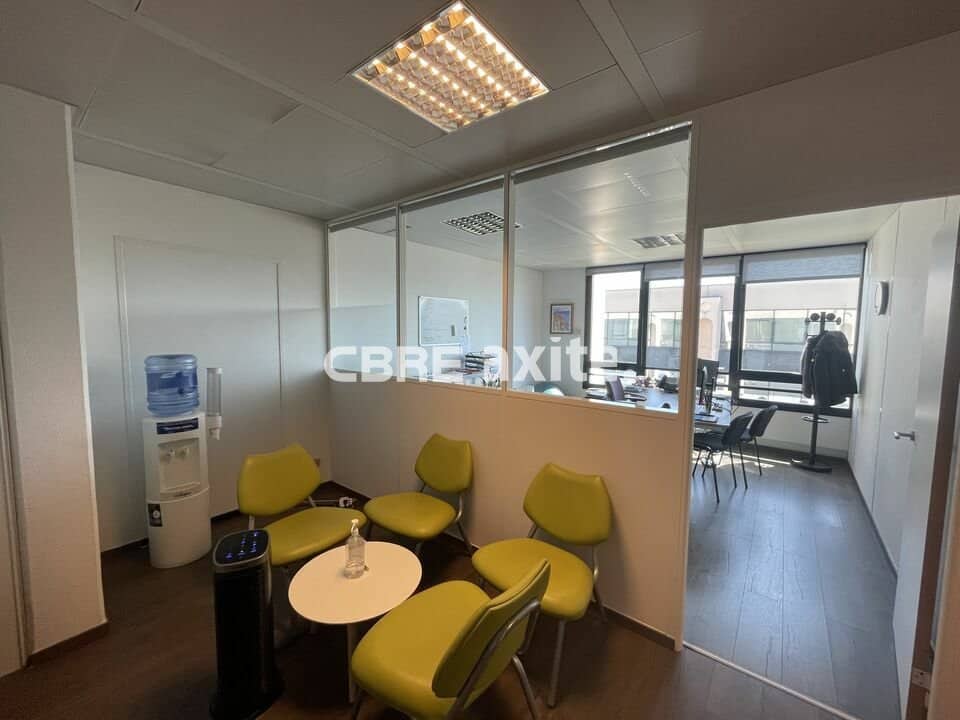Bureaux de 45 à 147 m² à louer à Épagny-Metz-Tessy, photo 5 sur 6