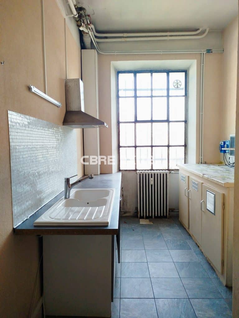 Local commercial de 135 m² à louer à Annecy, photo 5 sur 5
