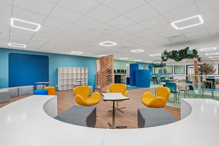 L’espace d’apprentissage modulable de Notre-Dame-des-Victoires, à Voiron, équipé par WOM